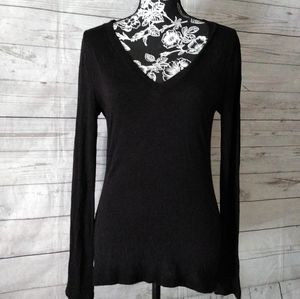 Beautiful Zenana Outfitters Blouse